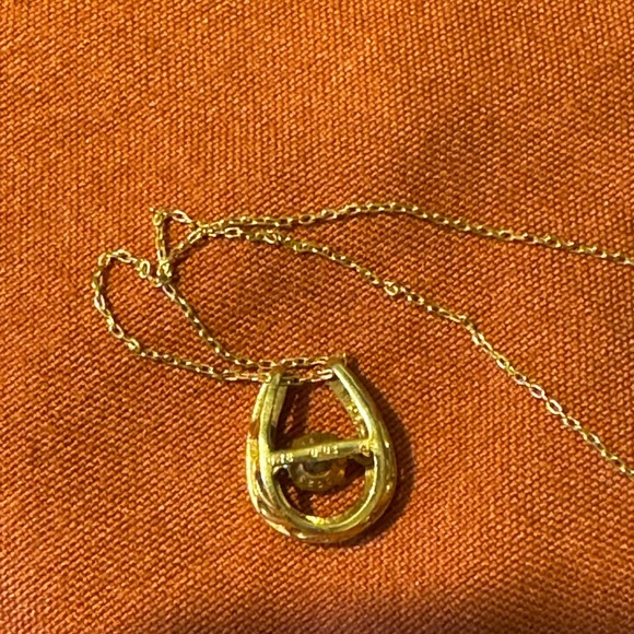 Necklace 18k Japan Gold with dancing solitaire diamond - Picture 3 of 7